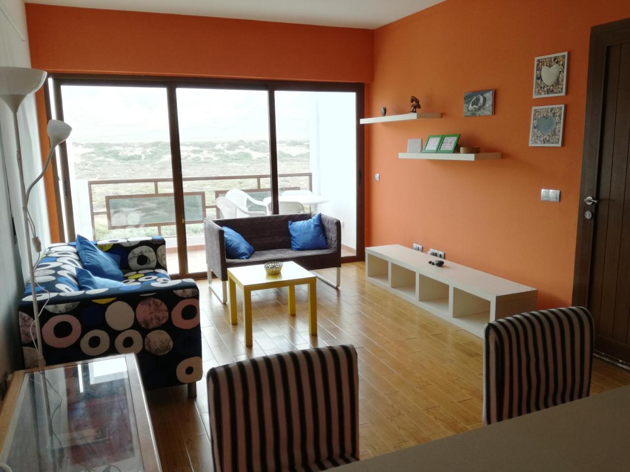Surfhouse Hostel Famara Teguise  Exterior foto